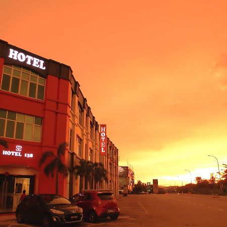 Uptown Subang Airport Hotel Шах Алам Екстериор снимка