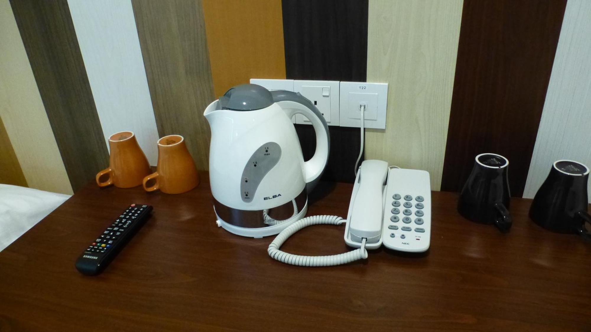Uptown Subang Airport Hotel Шах Алам Стая снимка